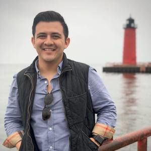 Meet your Posher, Michael